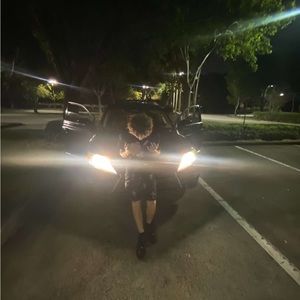 Meet your Posher, Matias